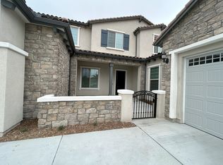 17636 McDowell Valley Dr, Riverside, CA 92503