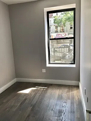 Rented by Empire City Real Estate LLC | media 8