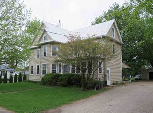 304 N Williams St, Reynolds, IL