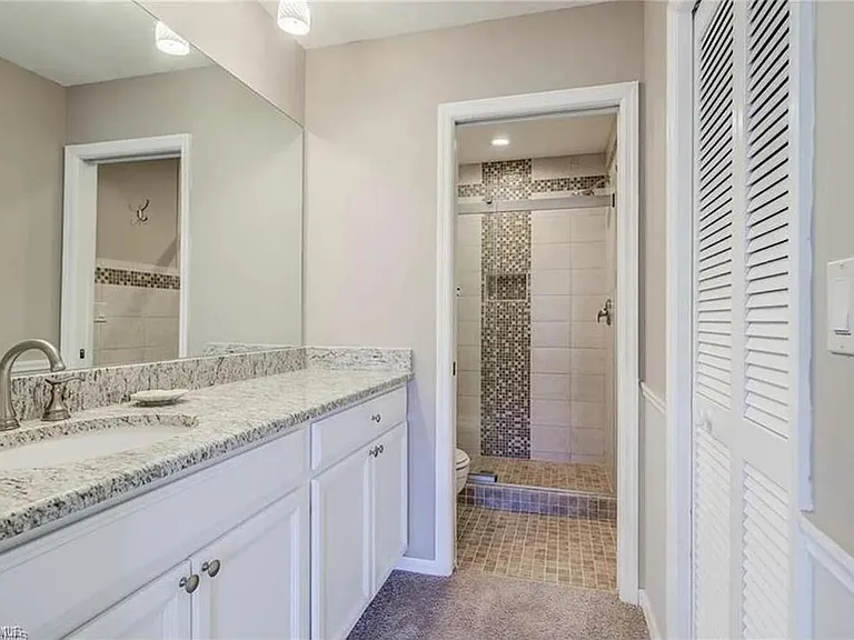 13130 White Marsh Ln #207 — Photo 10