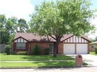 10118 Winding Trail Rd, La Porte, TX 77571