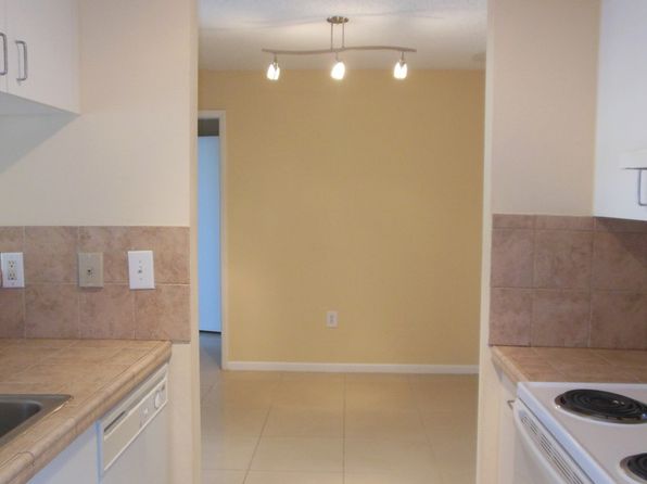 1743 Village Blvd APT 203