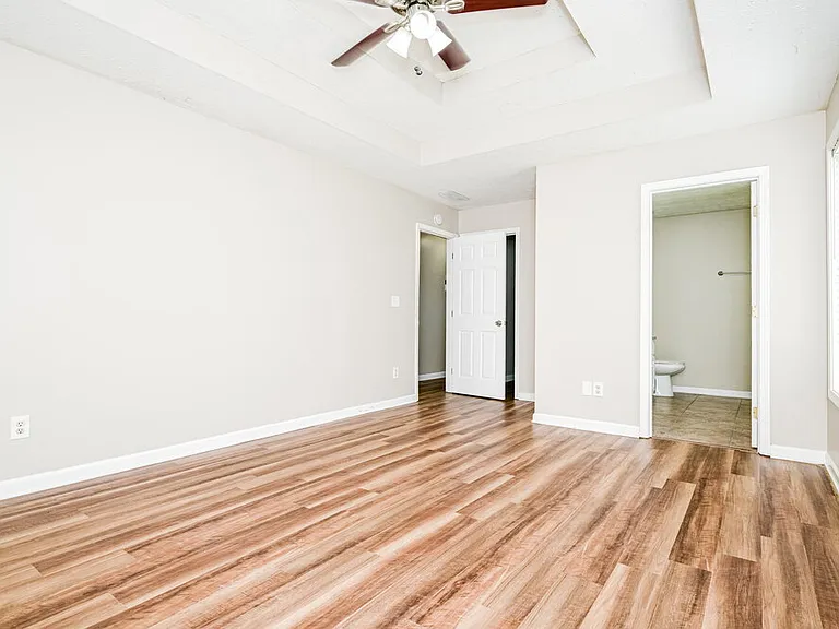 245 Long Creek Dr — Photo 9