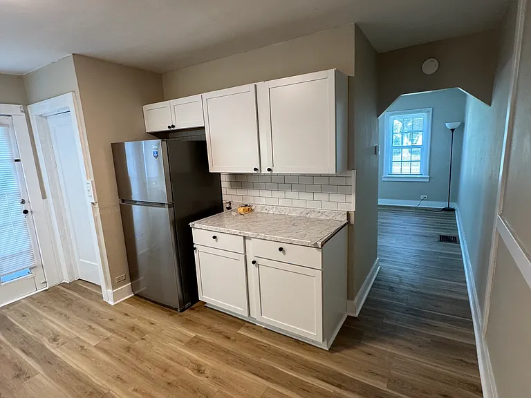 103 Whitelaw Ave — Photo 7