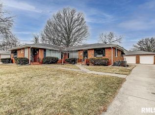 2305 Westchester Blvd #2303, Springfield, IL 62704