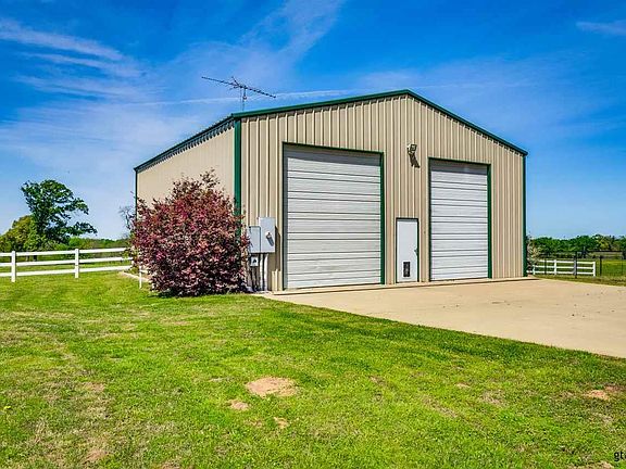 2nd image of 1015 High Meadow Dr