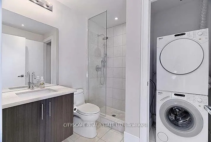 29 Queens Quay E #1001 — Photo 12