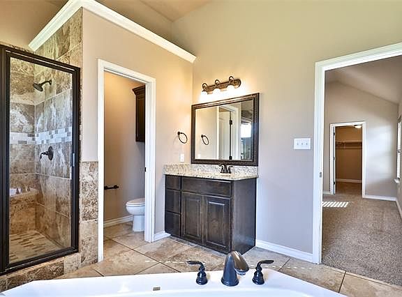 5th image of 4833 Velta Ln