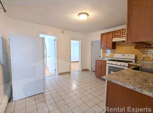 322 Lowell St #1D, Somerville, MA 02145