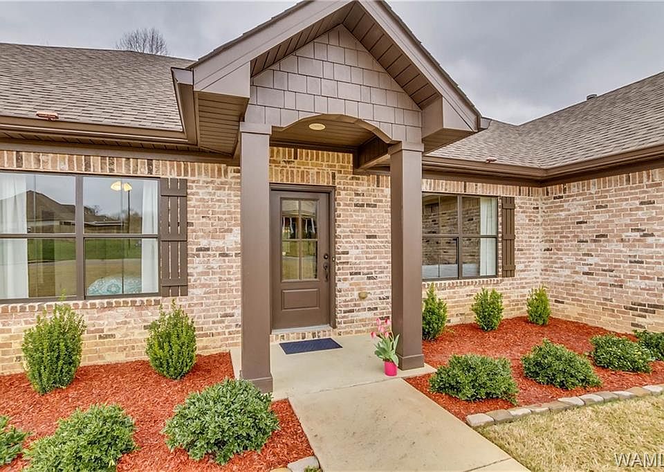 1st image of 1728 Sweetgum Cir