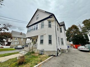 186 Arlington St #1, Quincy, MA 02170