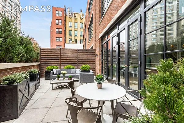 Sold by Compass | media 5