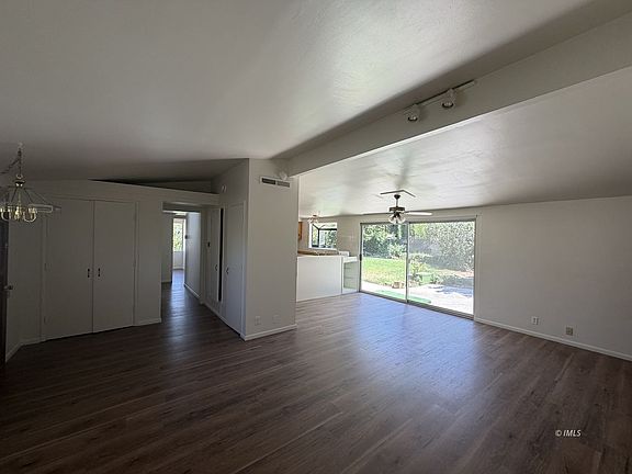 3rd image of 254 Meadow Ln
