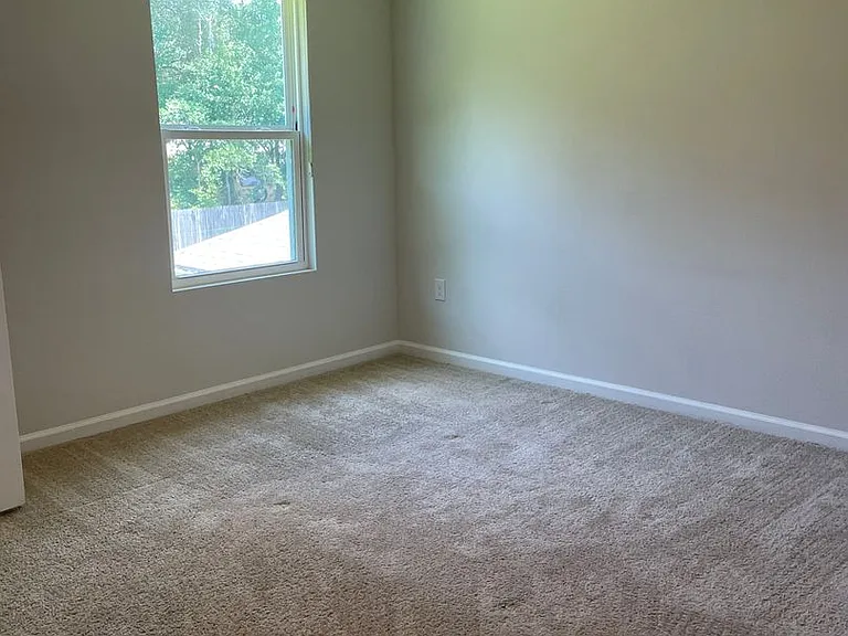 5241 Peach Dr — Photo 16