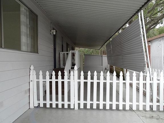 3rd image of 2456 Arapaho Ave #14