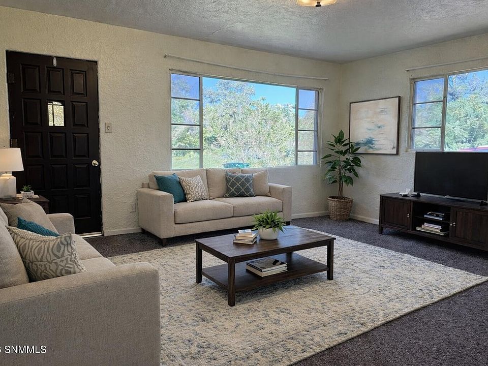 1st image of 807/805 Escondida St