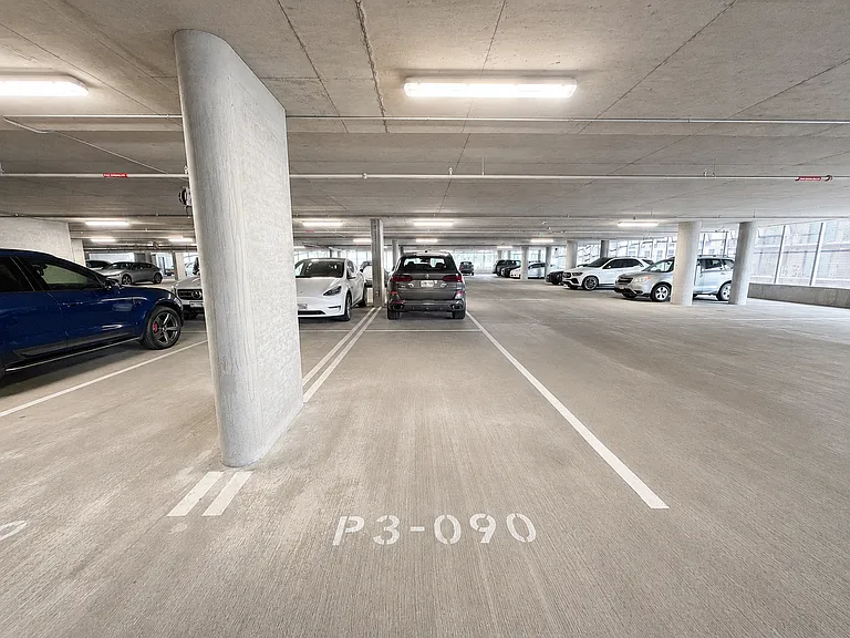 1001 Queen St #1415 — Photo 19