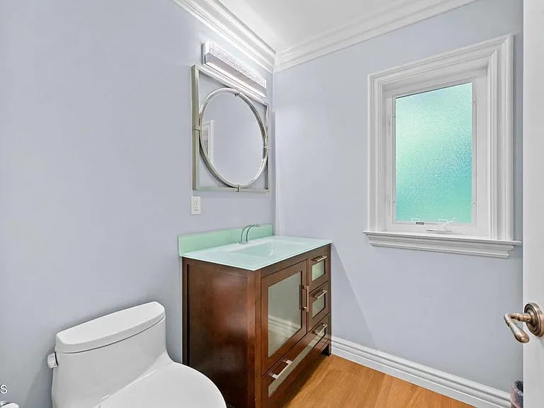 3263 New York Dr — Photo 21