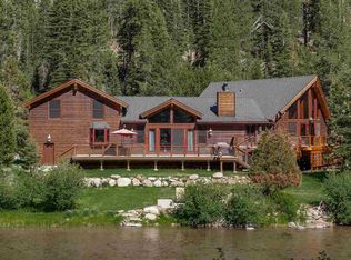 8440 River Rd, Truckee, CA 96161