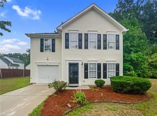2877 Chestnut Heights Rd, Winston Salem, NC 27107