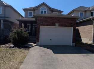 165 Cranbrook St, Kitchener, ON N2P2X4