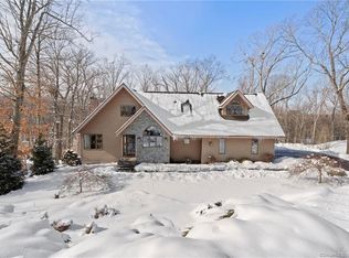 85 Mountain View Rd, Glastonbury, CT 06033