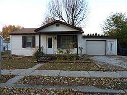 1st image of 628 Hoover Ave