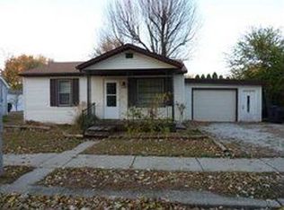 628 Hoover Ave, Shelbyville, IN 46176