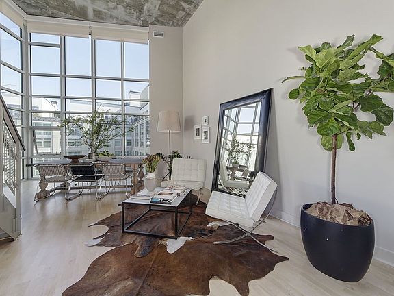 4th image of 200 Brannan St APT 410