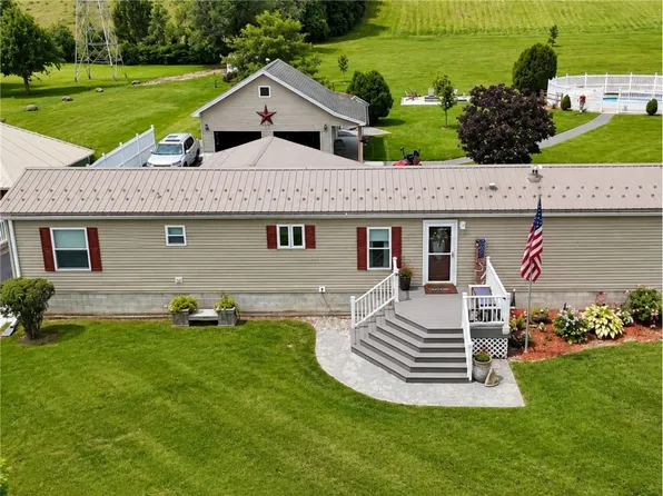 14 N Dansville St, Cohocton, NY 14826