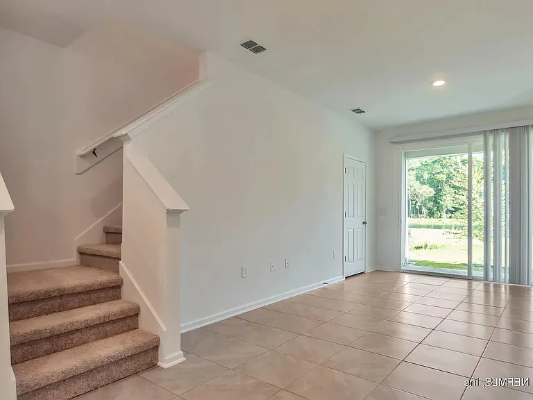 8341 Asteroid St #8341 — Photo 8