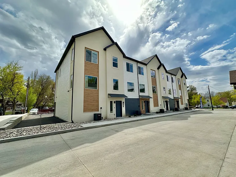 456 N 600 E — Photo 24