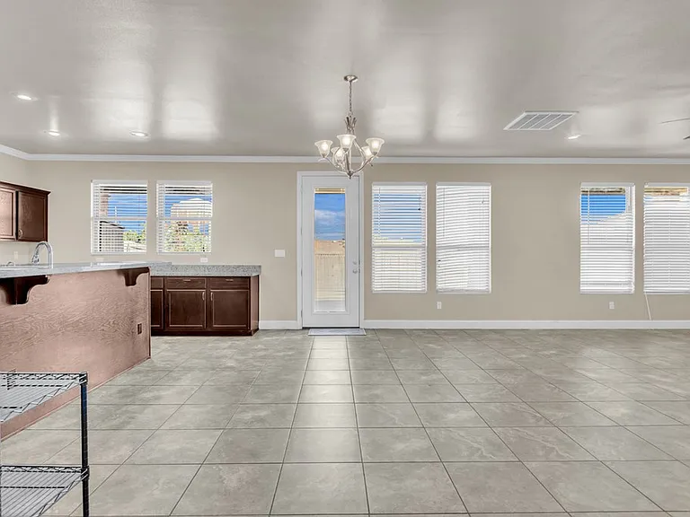 1744 Boise Dr — Photo 7