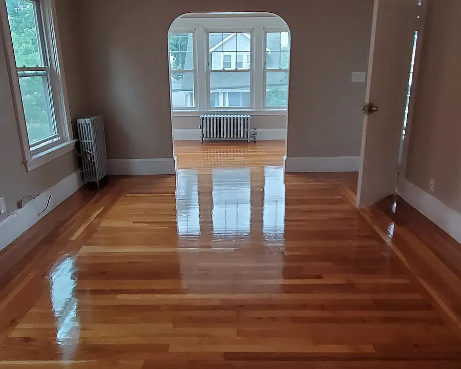 17 Pembroke Ave #2