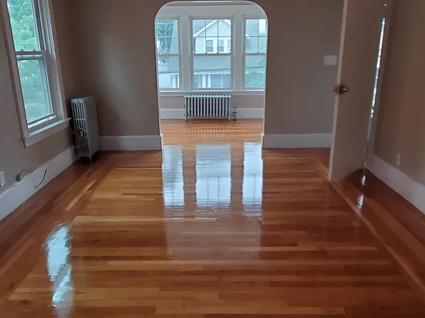17 Pembroke Ave Floor 2, Providence, RI 02908