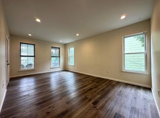 318F South St #1, Newburgh, NY 12550