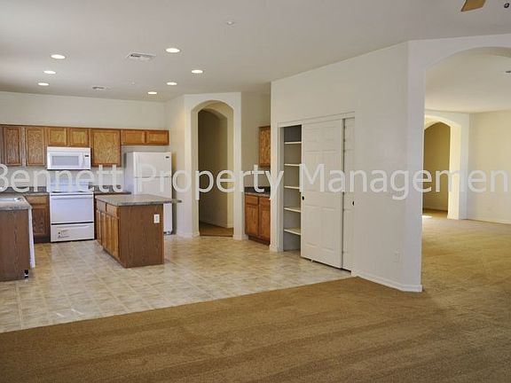 4th image of 13616 W Gelding Dr