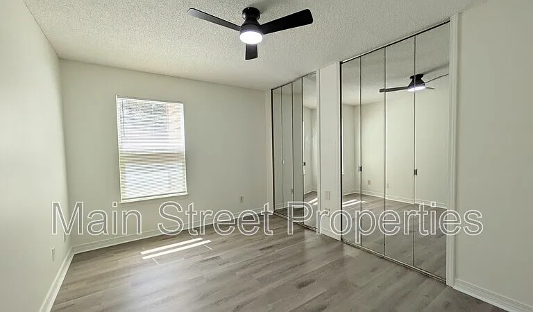 2303 W Michigan Ave #C2 — Photo 15