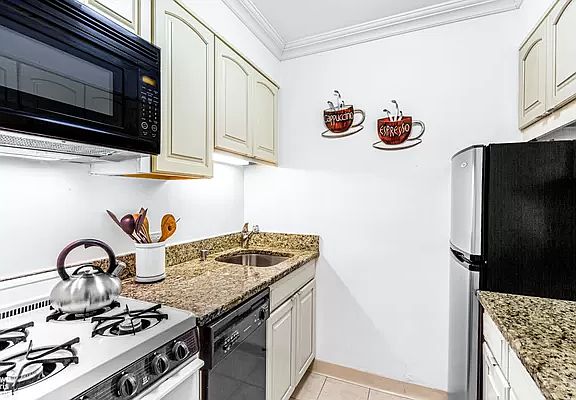 5th image of 411 E 57th St APT 7F