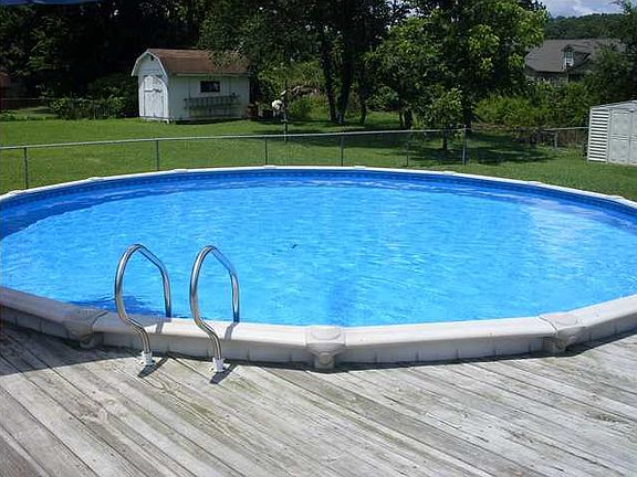 3rd image of 929 Kenny Way Dr