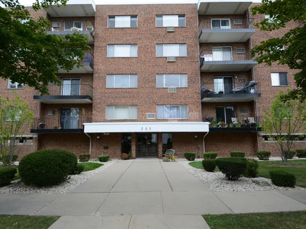 205 W Miner St APT 405, Arlington Heights, IL 60005
