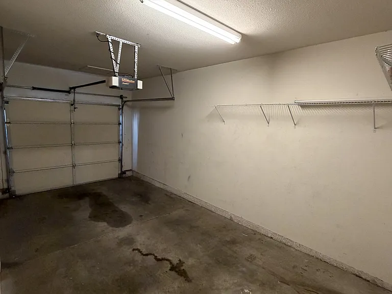 524 Court St — Photo 6