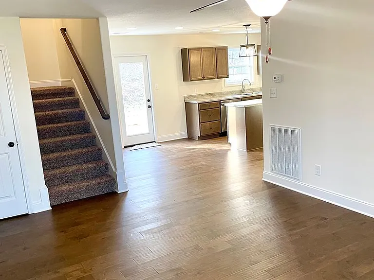 5535 Berkley Landing Ln — Photo 3