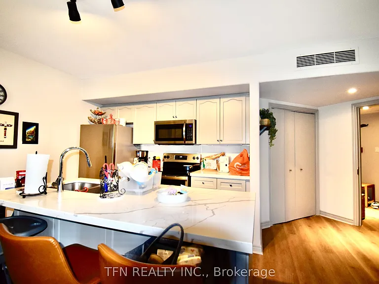90 Highland Dr #2498 — Photo 2