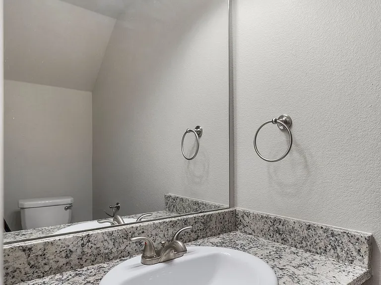 Pin Oak Townhomes — Photo 15