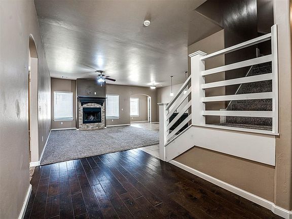 5th image of 6537 Bentley Dr