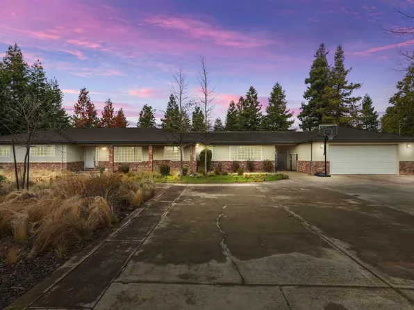 17383 E Front St, Linden, CA 95236