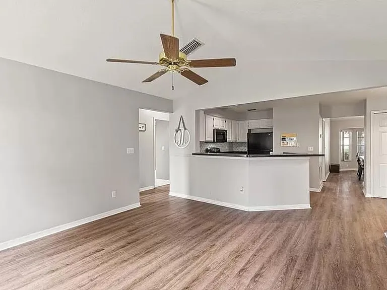 1547 Spring Ridge Cir #1 — Photo 9