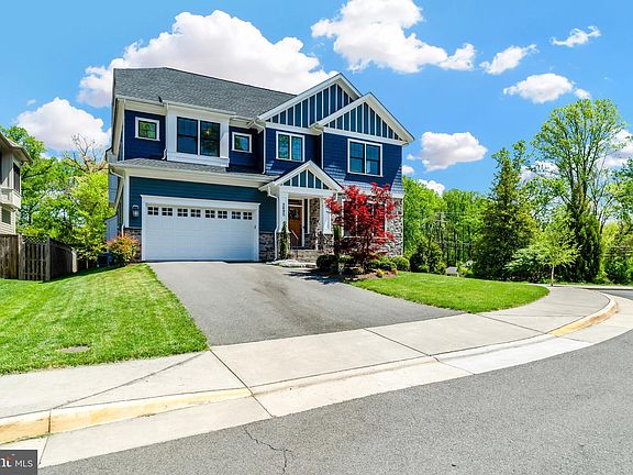 2nd image of 2695 Salem Oak Ln