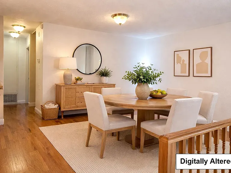 2951 Driftwood Dr — Photo 3
